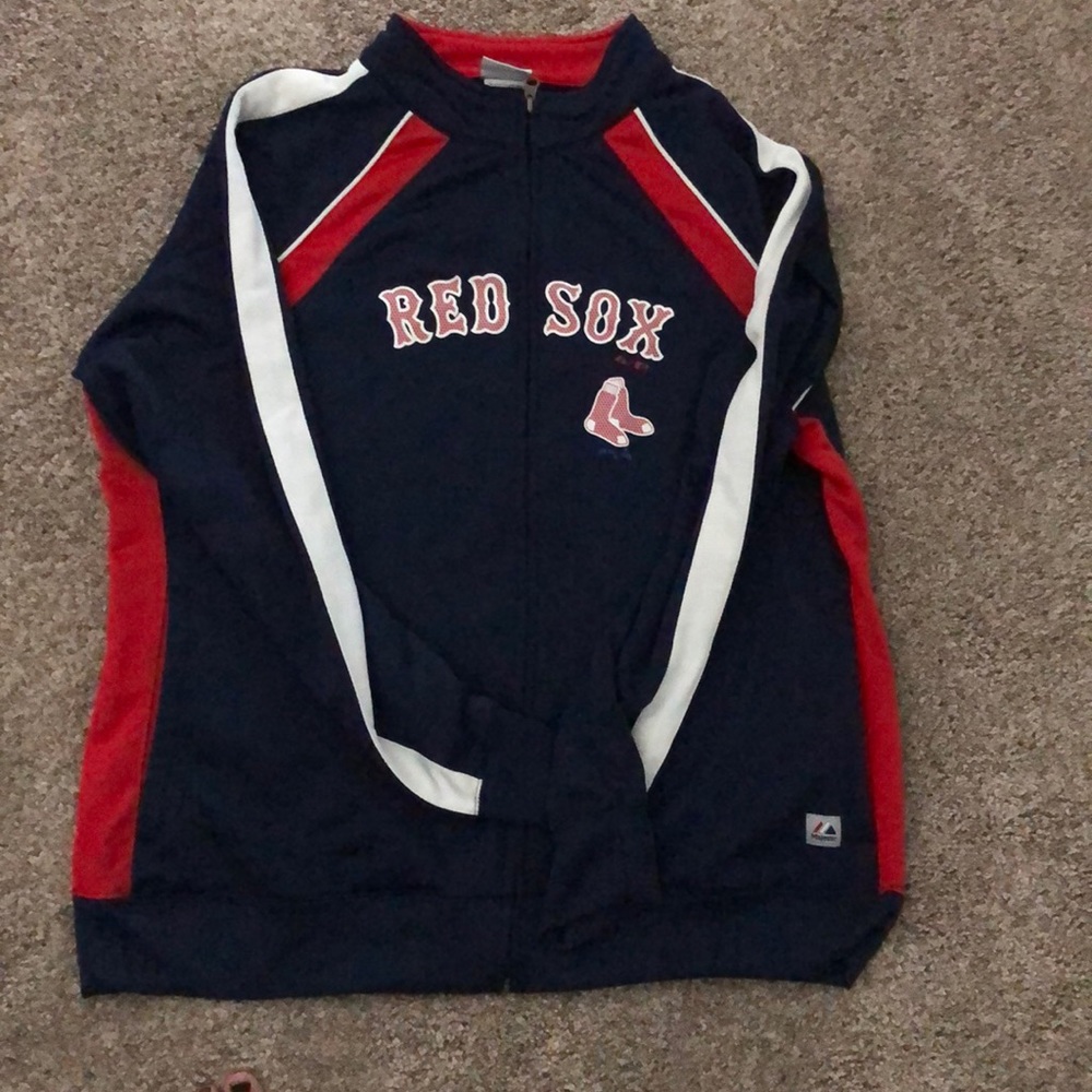 Gently used women’s Redsox zippered warm up jacket